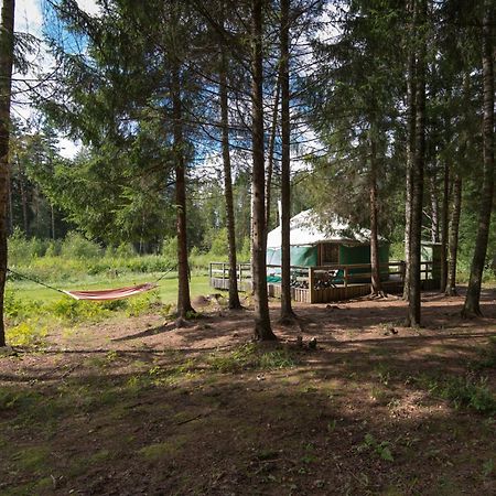 Pensjonat Yurtos Gaugariai Zewnętrze zdjęcie